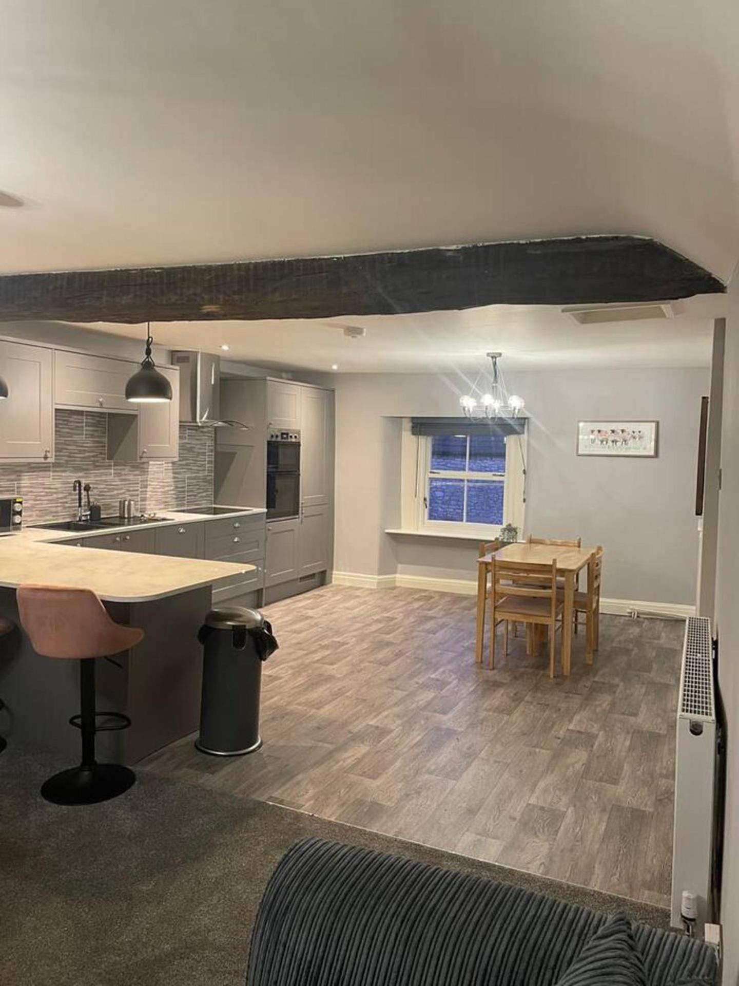 Cosy Apartment Above Village Pub バクストン エクステリア 写真